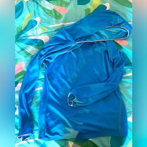 Patagonia Women's Capilene® Cool Daily Hoody Teal, like new size large